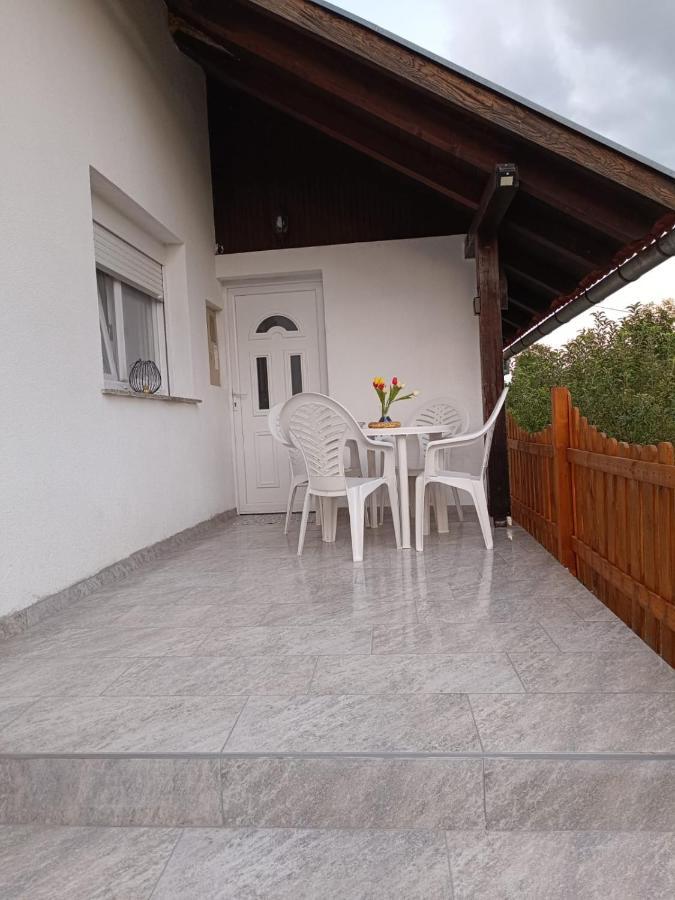 Lucija Apartment Lovinac  Exterior foto